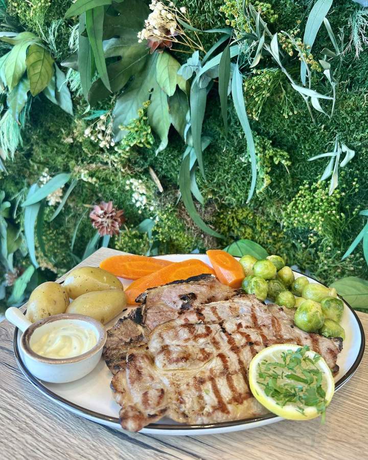 Restaurant soirée entre collègues Yèbles